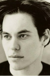 المخرج York Alec Shackleton