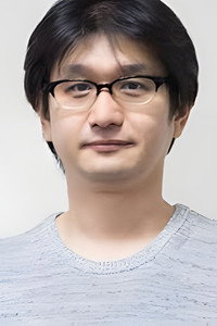 المخرج Yoshimi Itazu
