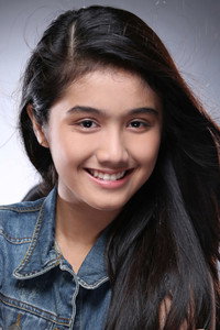 الممثل Zulfa Maharani